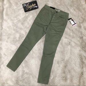 Seven7 Women’s Jeans skin fit High Rise Skinny